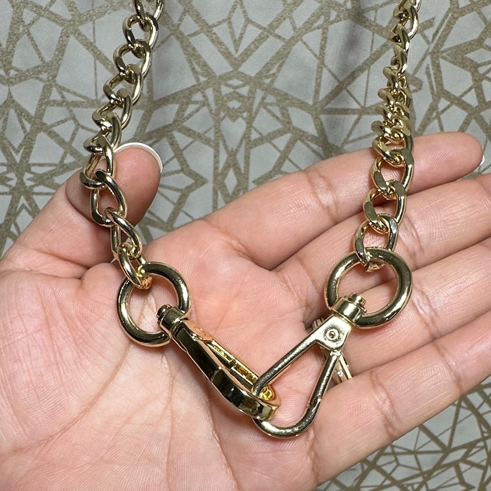 Valentina Gold Chain with Brown Leather Handle - Picture 3 of 6
